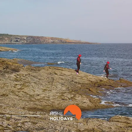 #297 Espacosa Vivenda V5 By Holidays Feriehus