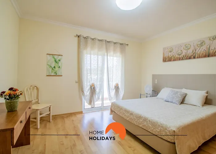 Holiday home #297 Espacosa Vivenda V5 By Holidays