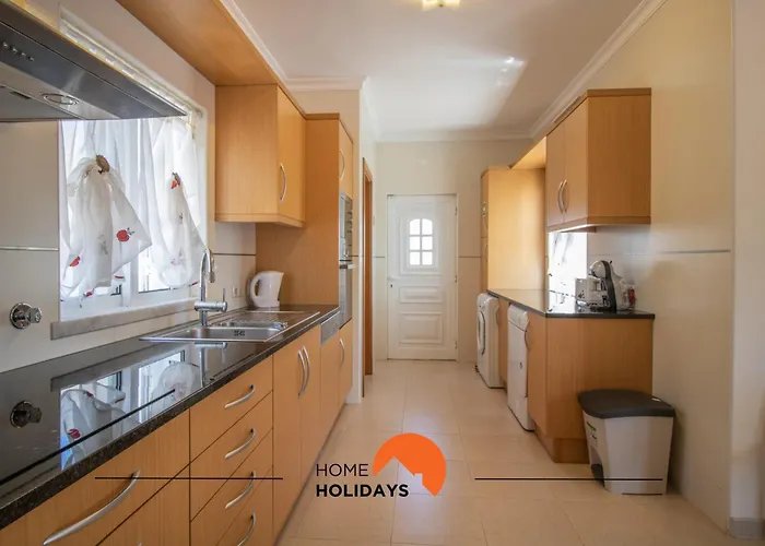 #297 Espacosa Vivenda V5 By Holidays Holiday home Albufeira