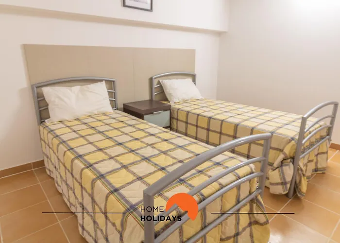 #297 Espacosa Vivenda V5 By Holidays